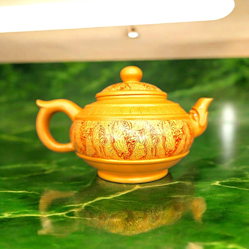 Chinese Yixing Teapot: Yellow Turtle with Exquisite Detail